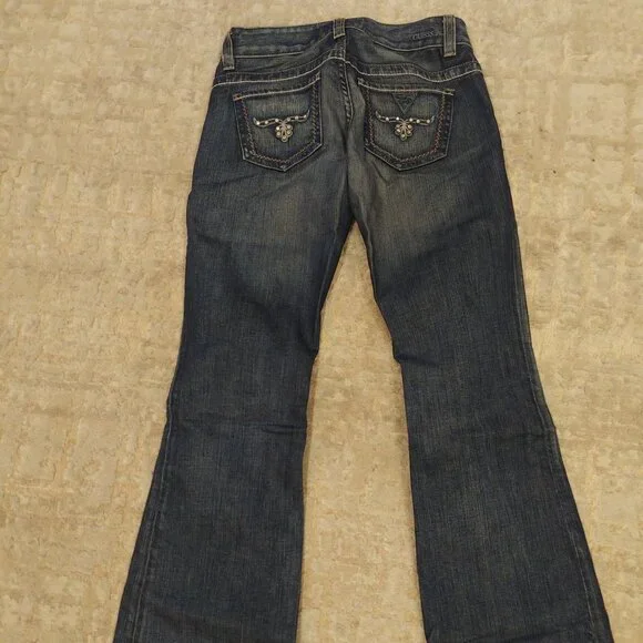Vintage Guess Premium dark washed low rise flared jeans size 26 Made in USA - Picture 4 of 16